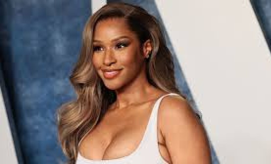 Savannah James
