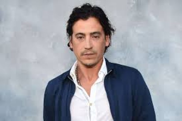 Andrew Keegan